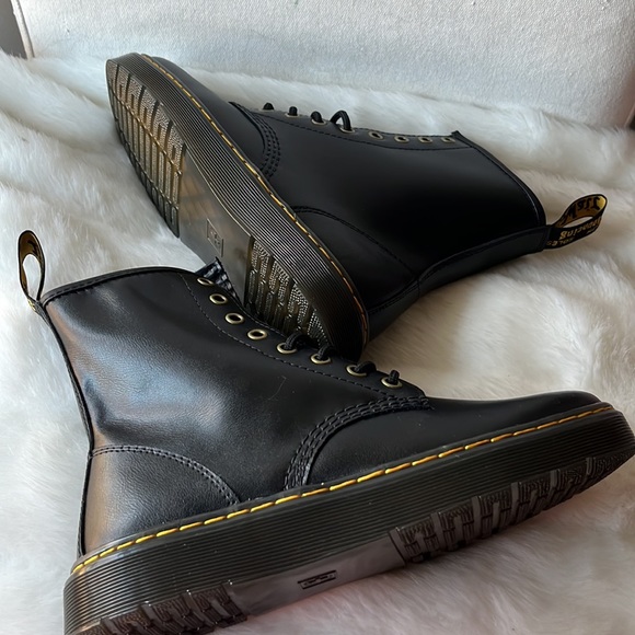Dr. Martens Zavala Boots Black - Picture 8 of 15